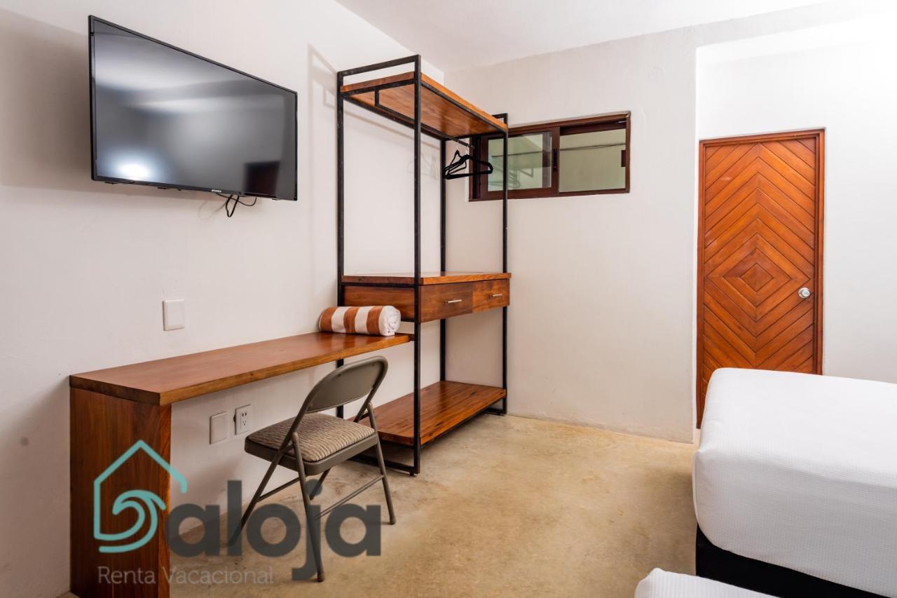 Vica Guest House Con Piscina En La Entrada De La Zona Hotelera Cancún Eksteriør bilde