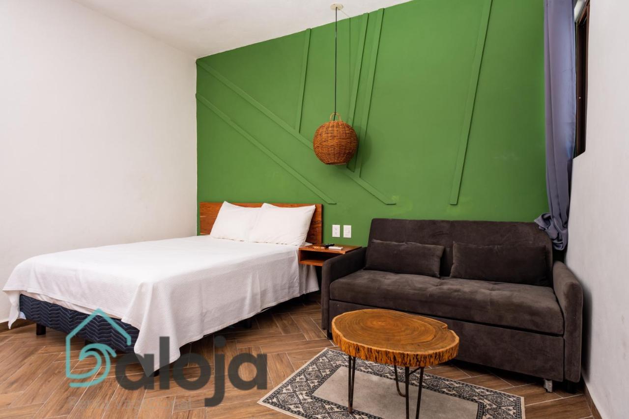Vica Guest House Con Piscina En La Entrada De La Zona Hotelera Cancún Eksteriør bilde