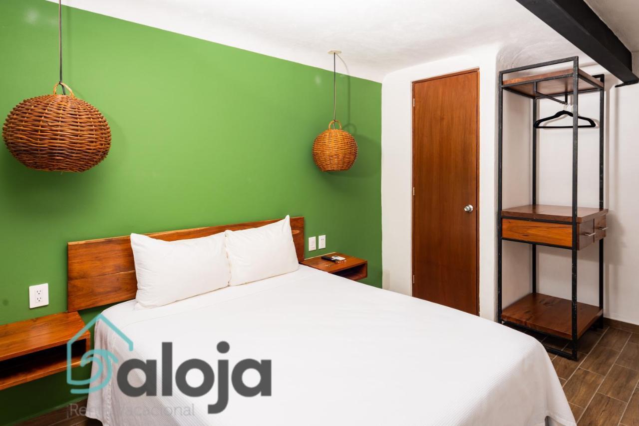 Vica Guest House Con Piscina En La Entrada De La Zona Hotelera Cancún Eksteriør bilde