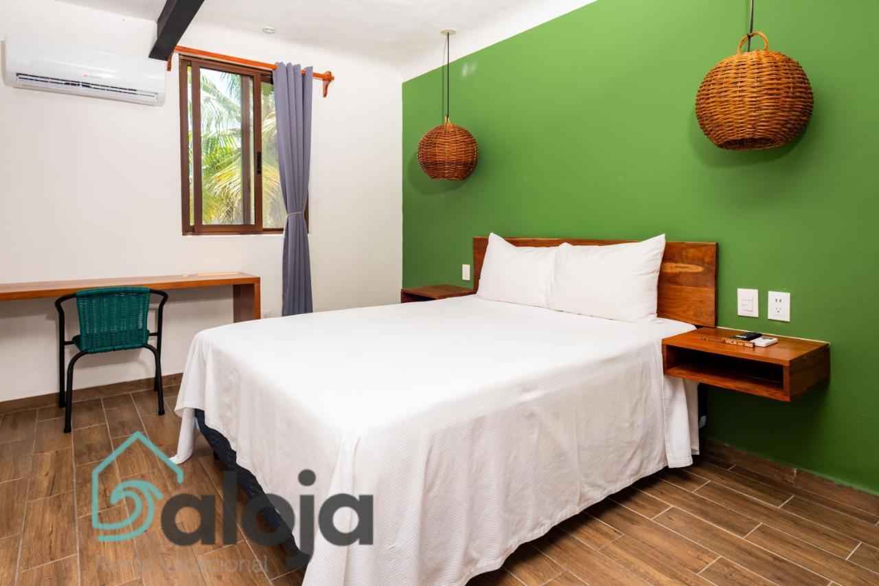 Vica Guest House Con Piscina En La Entrada De La Zona Hotelera Cancún Eksteriør bilde
