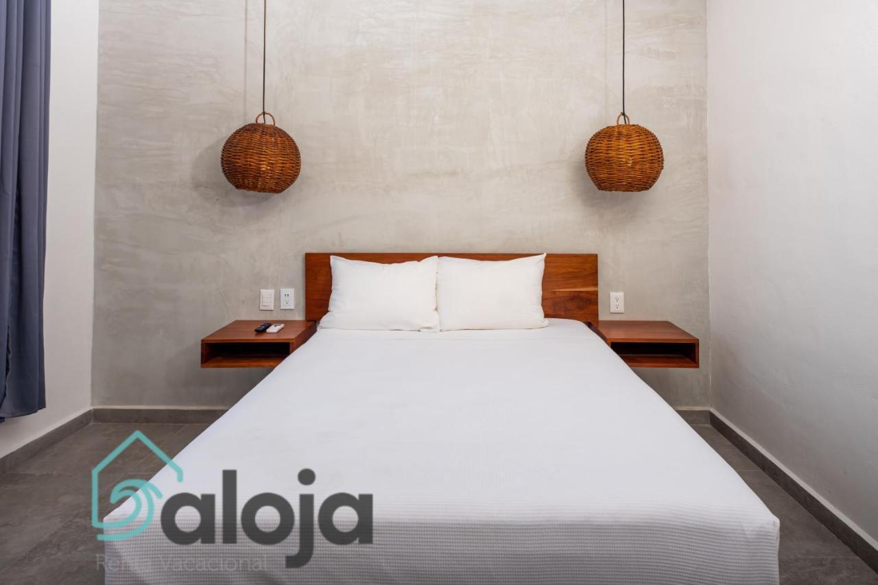 Vica Guest House Con Piscina En La Entrada De La Zona Hotelera Cancún Eksteriør bilde