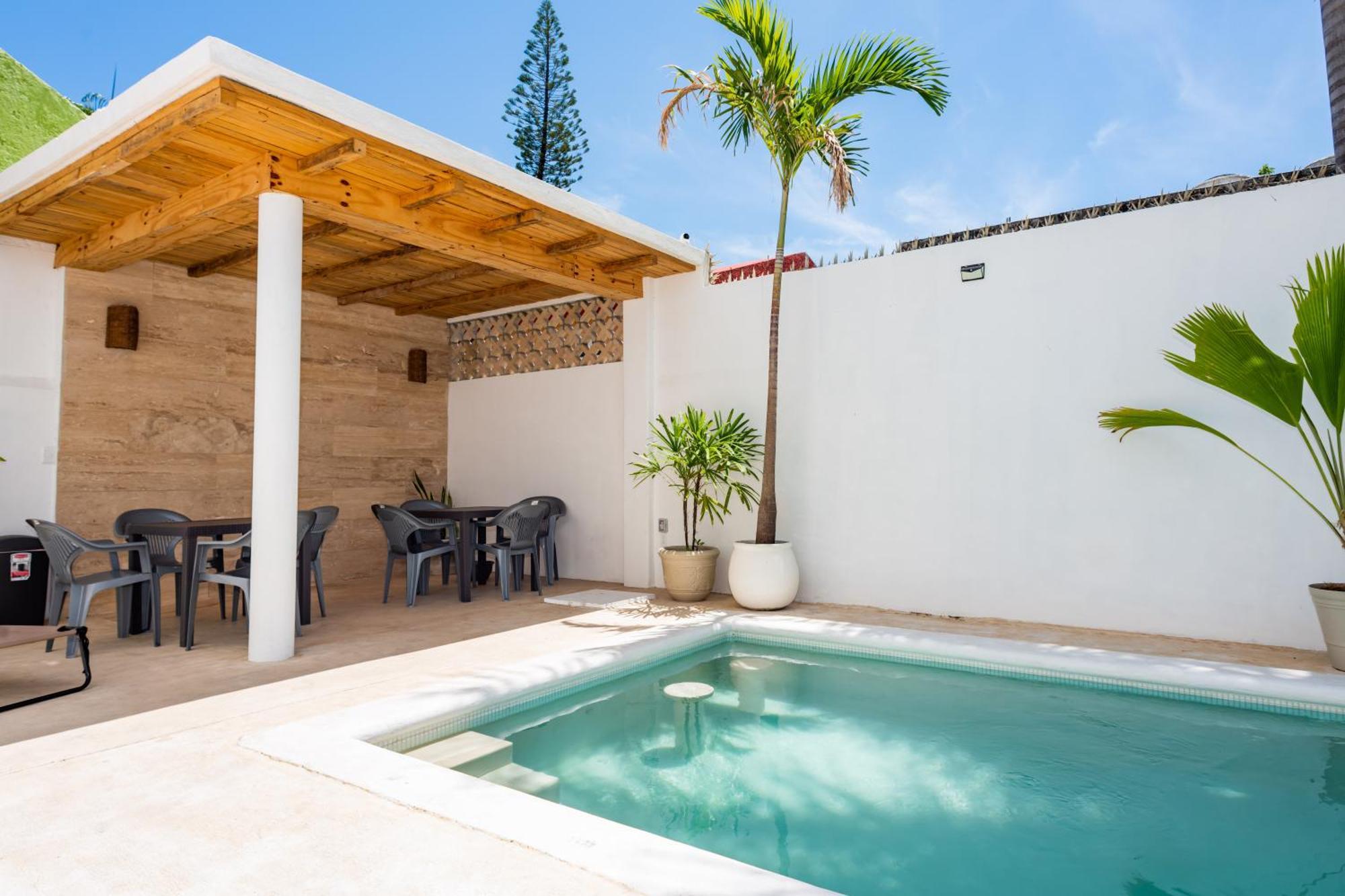 Vica Guest House Con Piscina En La Entrada De La Zona Hotelera Cancún Eksteriør bilde